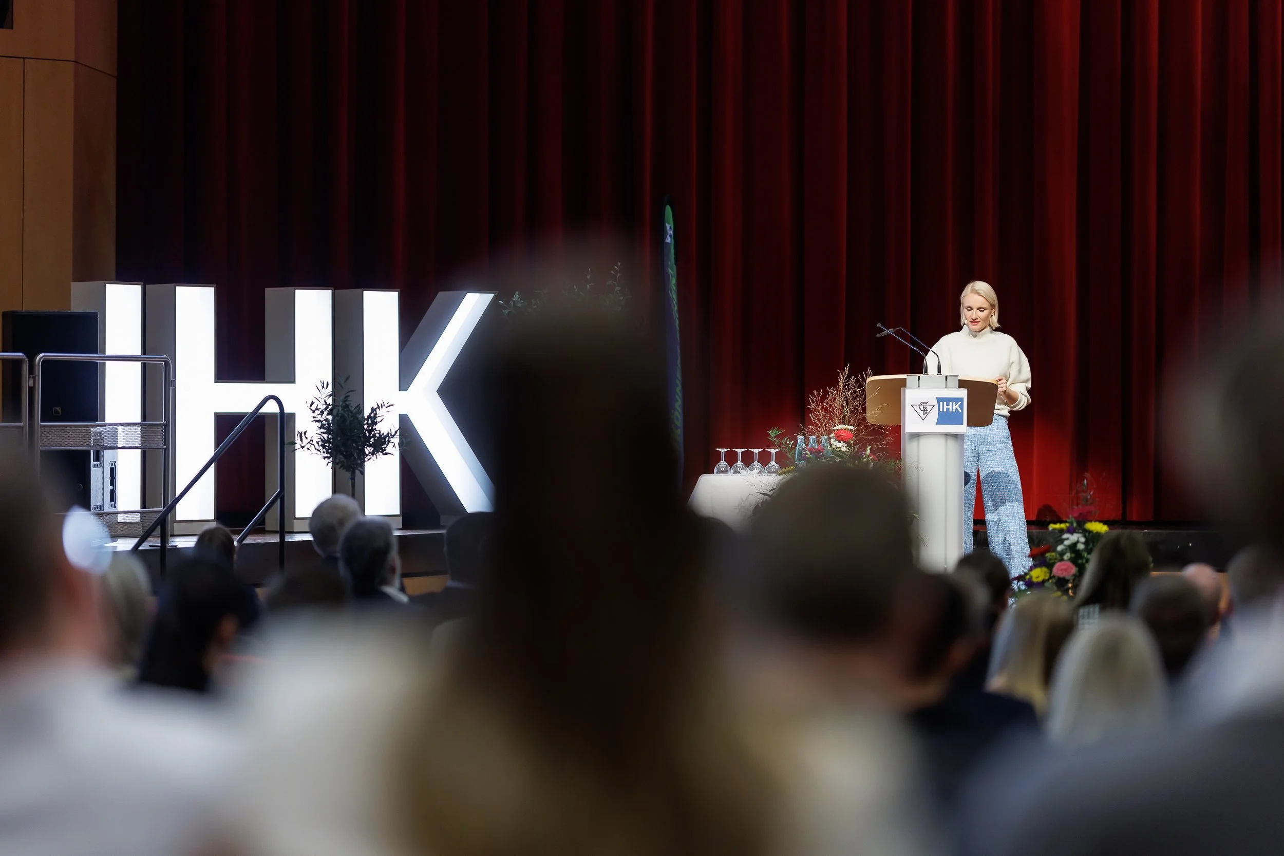 Commencement-Speech „Was ich gern mit Mitte 20 gewusst hätte“ · Landesbestenehrung IHK Stade