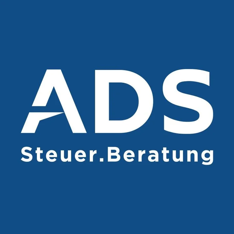 ADS Steuer.Beratung Logo · Keynote „Zeitenwende — Von der Kunst des (Weiter-)Machens“ bei der Kund:innen-Veranstaltung der ADS Steuerberatung in Rotenburg an der Fulda 2024